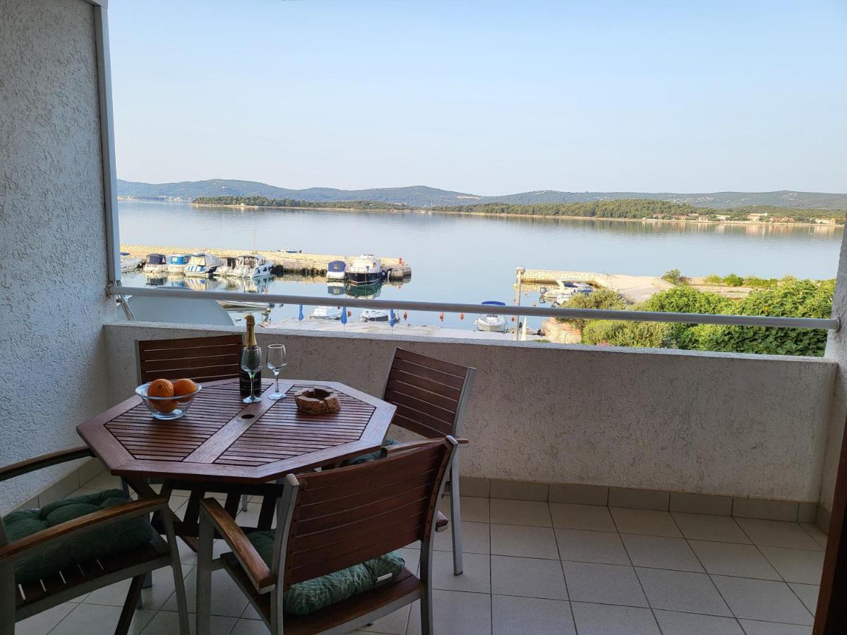 Sea&Sun Διαμέρισμα Turanj Εξωτερικό φωτογραφία