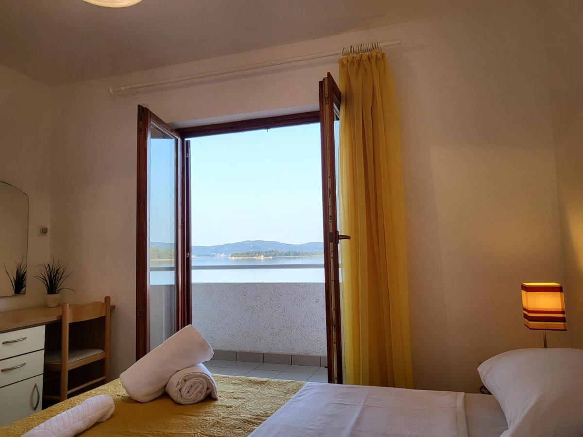 Sea&Sun Διαμέρισμα Turanj Εξωτερικό φωτογραφία